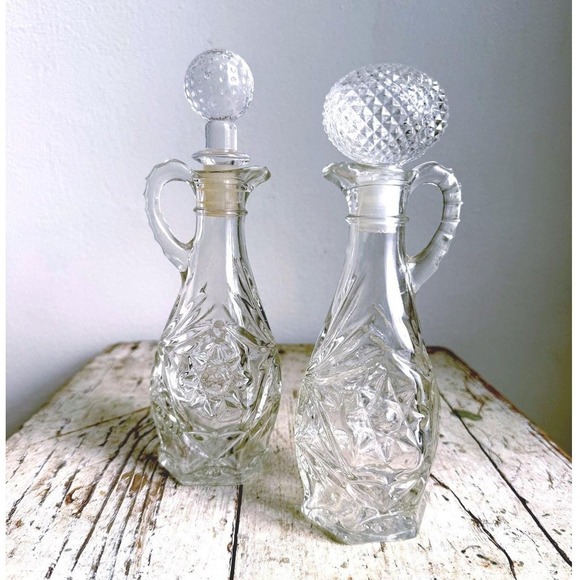 Anchor Hocking Other - Vintage Anchor Hocking Early American Star Oil Vinegar Glass Decanter Pair